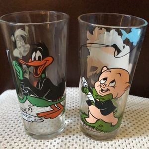 1976 Porky Pig/Tasmanian Devil&Daffy Duck/Pepe Le Pew Pepsi Loony Tunes Glasses